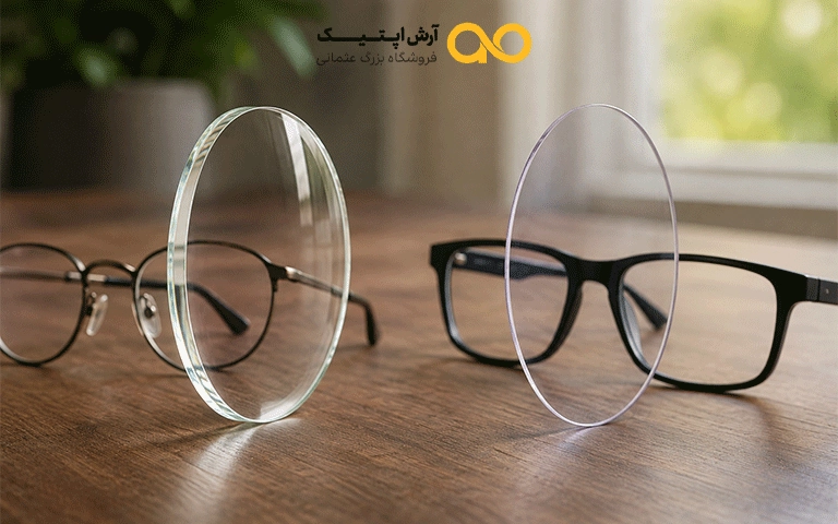 عدسی عینک شیشه‌ای بهتر است یا پلاستیکی؟